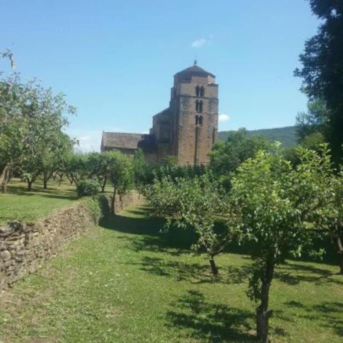 Casa Rural Barangua En El Pirineo Aragones Santa Cruz de la Serós Exteriör bild