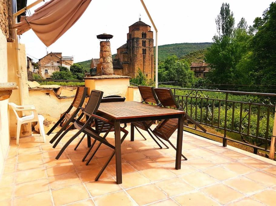 Casa Rural Barangua En El Pirineo Aragones Santa Cruz de la Serós Exteriör bild